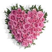 Valentine's Day Flowers to India : Pink Roses Heart