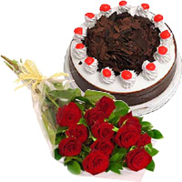 Send Friendship Day Eggless Cakes to India