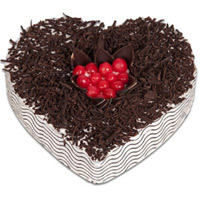 Friendship Day Heart Cake Delivery in India