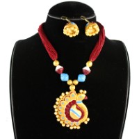 Online Rakhi Gifts in India to Deliver Pearl Necklace 021 with Pearl Bracelet 041 on Rakhi