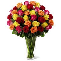 Send Flowers to India. Mixed Roses in Vase 50 Flowers to India