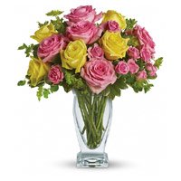 Flowers Delivery to India. Pink Yellow Roses in Vase 20 Flowers in India