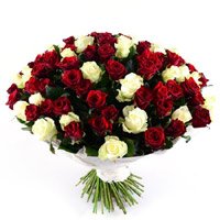 Send Rakhi Flowers to India, Red White Roses Bouquet 100 flowers to India