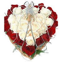 Deliver Wedding Flowers to India. Red White Roses Heart 40 Flowers to Kolkata